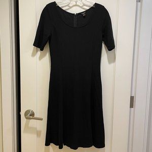 Ann Taylor Short-sleeve Black A-Line Dress (Size 4P)